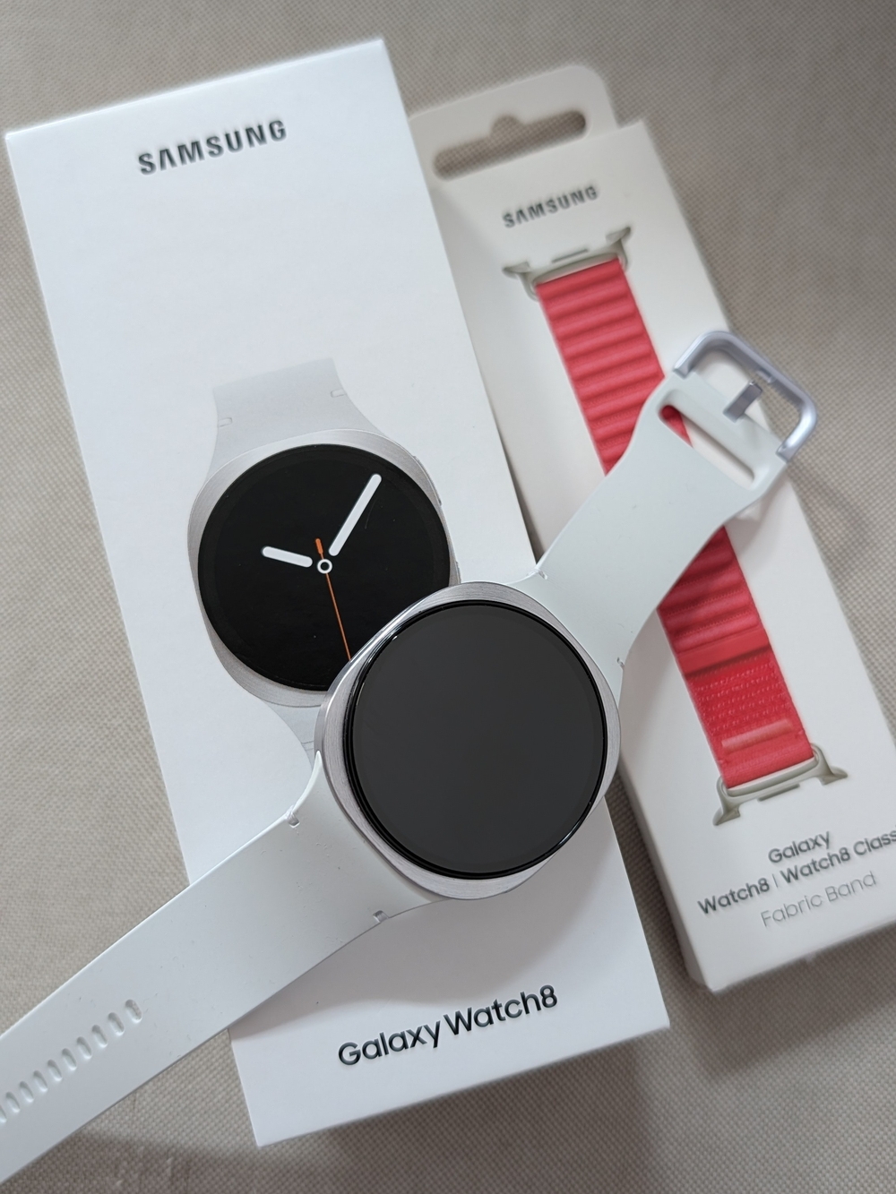 New Samsung Galaxy Watch8 - White Silicone Band with Pink Fabric Band. 44mm
